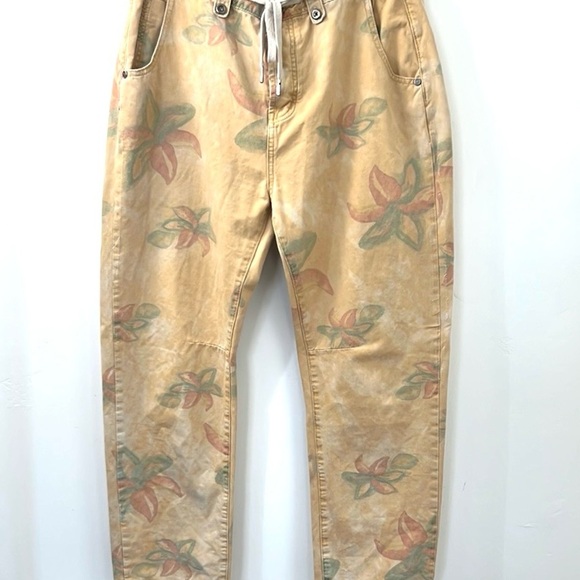 One Teaspoon tropical Safari Pants, size 30 drawstring waist, tapered leg - Picture 7 of 9